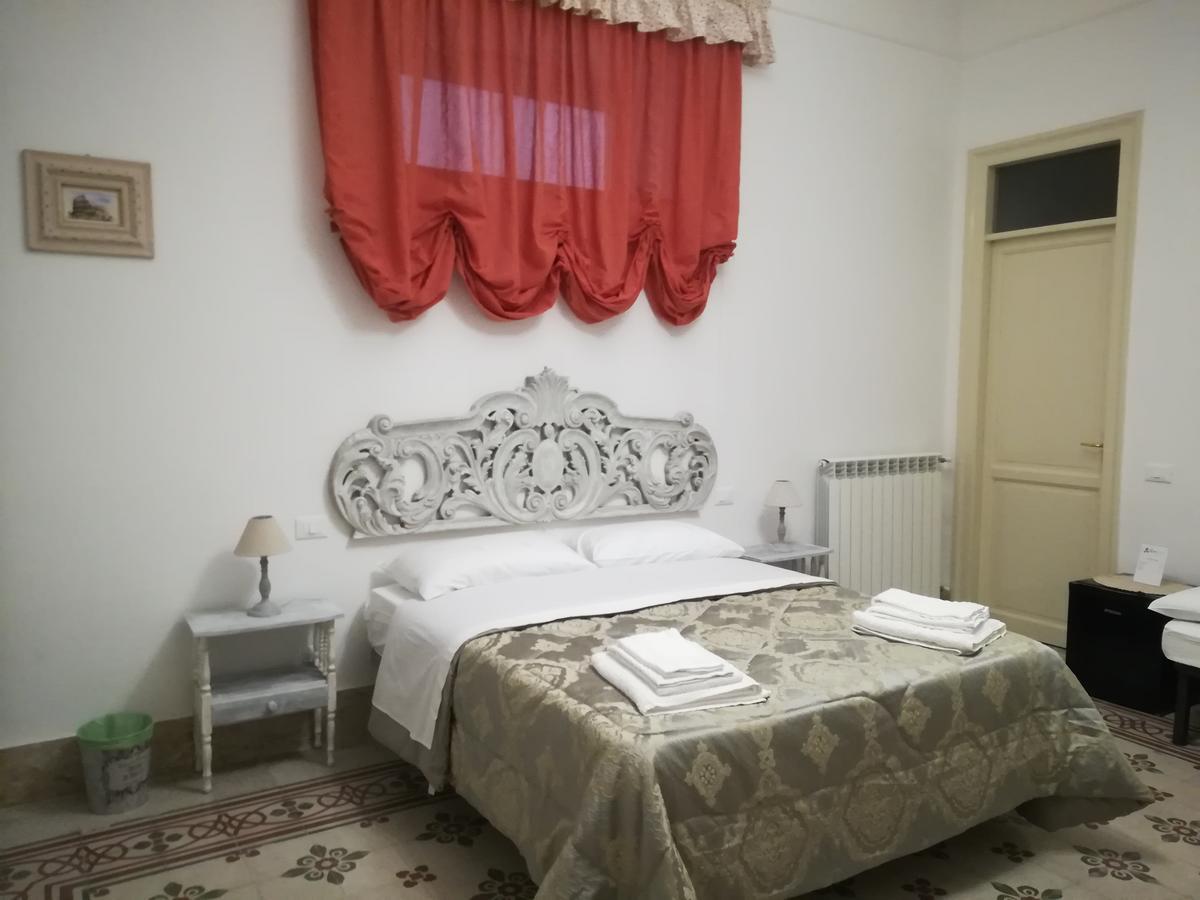 Le Rose Del Viale Hotel Palermo Exterior photo