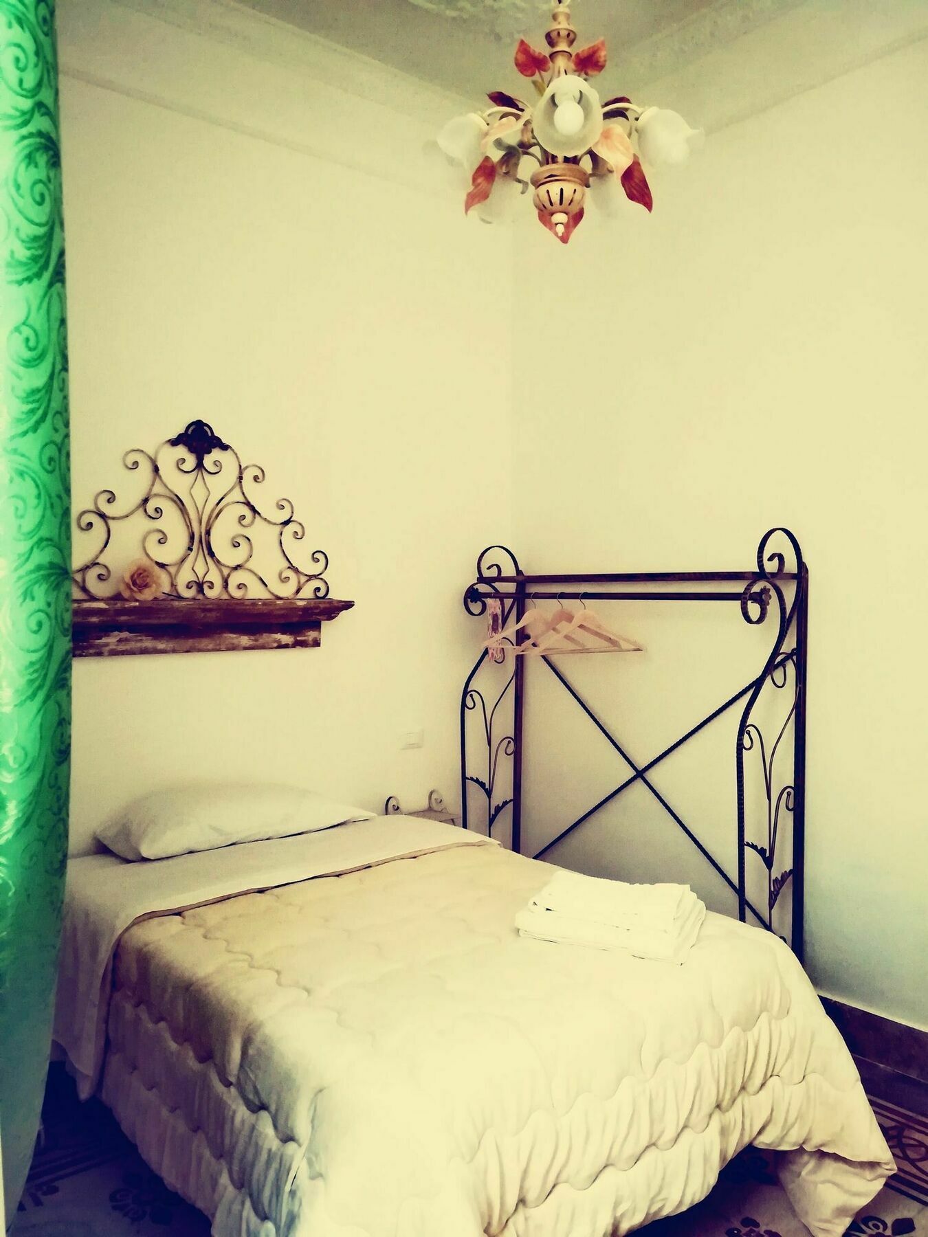 Le Rose Del Viale Hotel Palermo Exterior photo