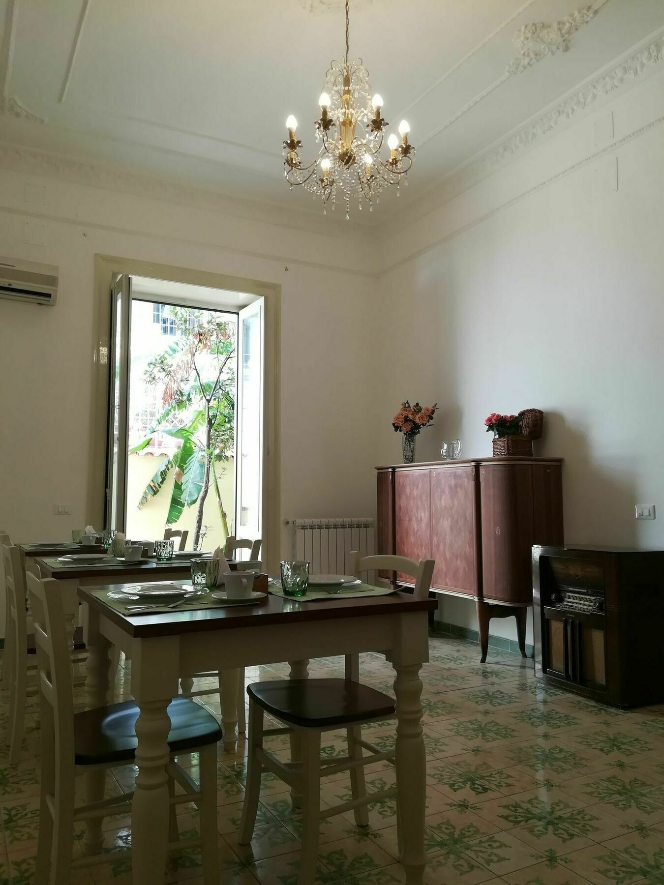 Le Rose Del Viale Hotel Palermo Exterior photo
